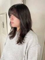 タヴィ(Tavi) ラフに動くレイヤースタイル/顔周り/フェイスレイヤー