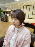 ナチュラルストレートパーマによるショートスタイル