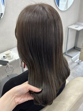 ソア 並木坂(Soa) 韓国風スタイル/レイヤーカット/髪質改善/透明感カラー/熊本