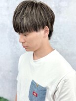 モリオ(morio)&nbsp;ハイライトカラー/マッシュ/ウルフ/アッシュ/ナチュラルショート