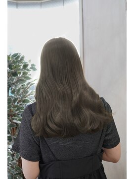 アリー 原宿 表参道(ALLY) 透明感オリーブベージュ