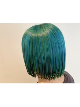 美しい髪を長続きさせる秘訣は厳選されたカラー剤とレイヤーカットにあり！艶と潤いもKEEP♪草加