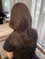 フォンズ(FONS)&nbsp;透明感グレージュカラー/艶カラー/韓国くびれヘア/表参道