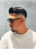 MEN'S/サイドパート×ハイフェード/短髪/ビジネスパーソン向け