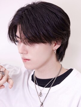 リップスヘアー 梅田(LIPPS hair) ナチュラル毛流れセンターパートウルフ