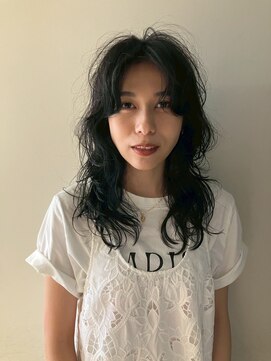 リビング 津田沼(LIVING) 黒髪/オリーブグレー/小顔/ココアベージュ/津田沼駅