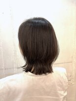 スタンス(stance) くびれヘアでスタイリッシュに♪