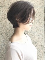 【morio 原宿】横顔美人　くびれショート