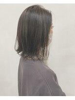 ビィシャイン 社店&nbsp;切りっぱなしぼぶ/外ハネ/ハイライト