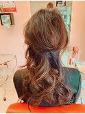 アシンメトリーハーフアップ
