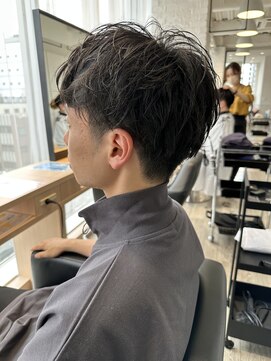 アーロン(aaron) 【サロンワーク】ゆるく動いてくれる束間マッシュ2ブロック