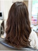 大人可愛い上品なロングレイヤーパーマスタイル/30代40代50代