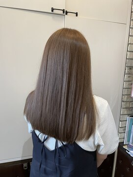 レヴェヘアプラス(rever hair) ベージュ系カラー