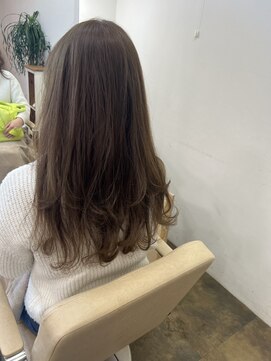 ヘアサロンデザイア(HAIR SALON DESIRE) 【日光市美容室/メンズ/イルミナカラー/白髪ぼかし/パーマ