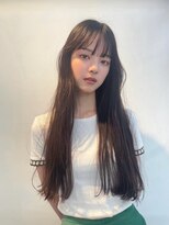 シーカ ニカイ(siika NIKAI)&nbsp;ロングヘア×シースルーバング