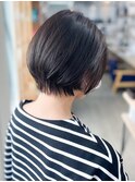 ショートボブ