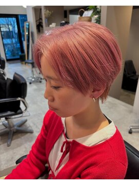 エスデザイン(es design) ハイトーンピンク×ショート