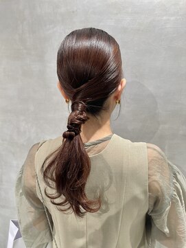 シャルムバイケンジ(Charm.by KENJE) 【ローポニーテール】結婚式/二次会/銀座/有楽町/アレンジ