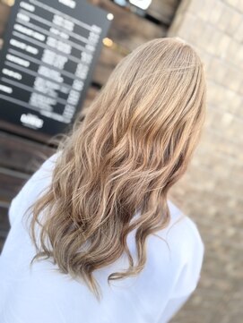 エン シエナ(en Siena) 【en Siena】ダブルカラー×ハイトーンベージュ【misa.m】