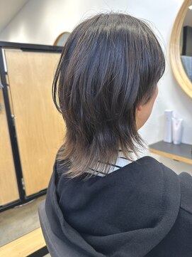 ハイク(HYKE) レディースウルフ裾カラー