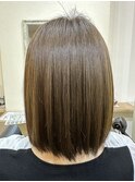 オリーブベージュストレートボブ