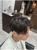 アップバングショートカット