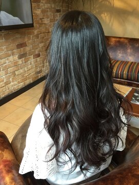 ルッソ チアロ(Lusso chiaro) ゆるやかウェーブ/韓国風巻き/くすみベージュ