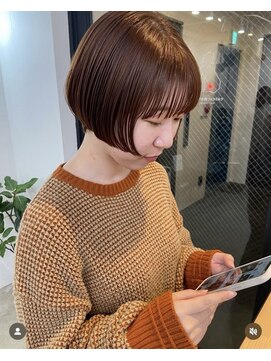 ショート　マッシュ　ボブ　オレンジ