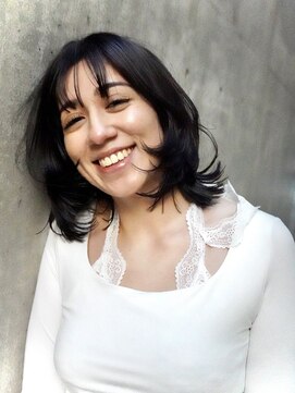 ビュートリアム 梅田(BEAUTRIUM) 顔周りで作る大人かわいい私スタイル