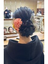 イタクラ 赤道店 (ITAKURA)&nbsp;成人式／卒業式／お団子ヘアアレンジ／ヘアアレンジ／ヘアセット