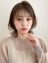 トゥーナ 表参道(tona) ミディアムレイヤー、外ハネボブ、グレージュ、脱白髪染め☆