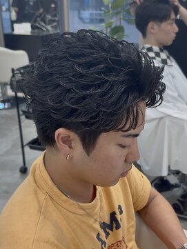 エデアンホンテン メンズサロン(EDEAN 本店 （旧：EDEAN 上通）) フェザーショートフェザーパーマセンターパート熊本メンズカット