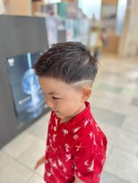 アレーズバイベニボンズ(Alaise by Beni,Bond's)&nbsp;キッズベリーショート×ラインアート