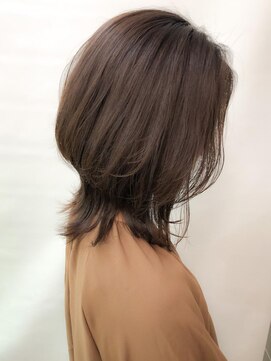 バブ バイネオリーブ(Bab by neolive) 大人ウルフ×アッシュベージュ