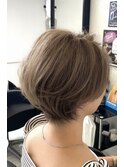 外国人風ハンサムショート