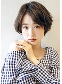 ☆ 小顔に見えるショート ☆