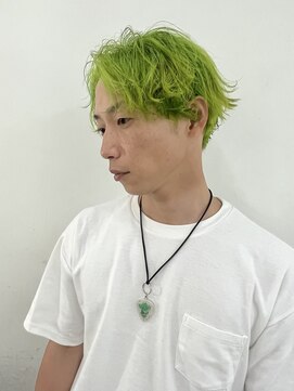 エンドリンク(endlink) ネオングリーン×センターパートマッシュ