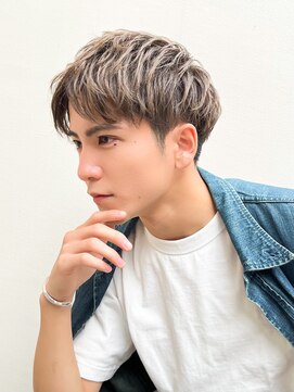 ロロ(ro-ro) 【恵比寿ro-ro】ハイトーン×ショートスタイル