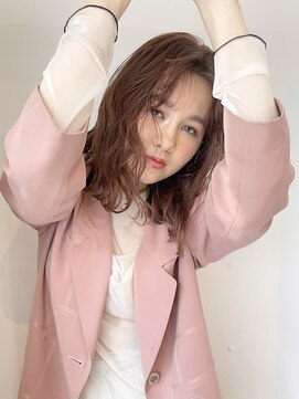 アイティーバイアルバム 下北沢店(IT by ALBUM) スモーキーピンクアッシュ_外ハネボブセクションカラー_89118