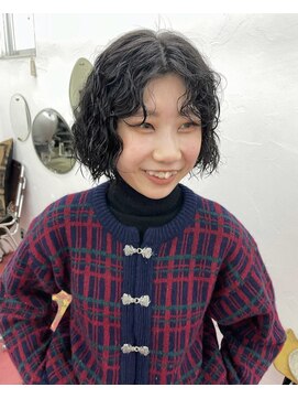 キュエ(qiie) qiie/イメチェン/チェリーブラウン/モード/ダークアッシュ