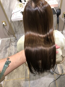 トッカ 高槻店(tocca) 王道艶髪ブラウン☆辻本