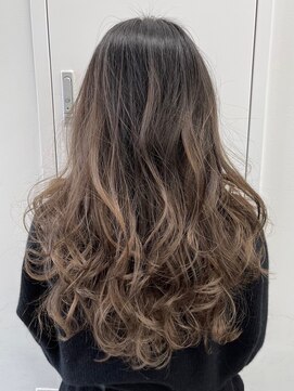 シエスタ バイ アンブルリュクス(siesta by amble luxe) アッシュベージュ