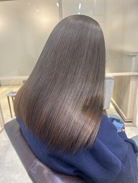 トッカ ヘアアンドトリートメント 仙台店(tocca) ブリーチ一回で出来るミルクティーベージュ