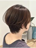前下がりショート/レイヤーカット/30代/40代/50代