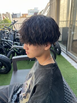 スキル(SKILL) 縦落ちツイストスパイラルパーマ