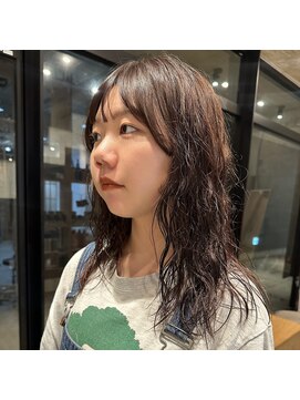 アンガーデン(Une GARDEN) ミディアム/ミディアムパーマ
