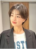 小顔サイドバングの大人ショートヘア白金目黒