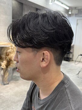 ラナ 新宿(lana) ウルフ/センターパート/モテる/韓国へア/スパイラルパーマ