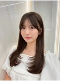 レイヤーカット×グレージュカラー