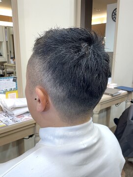 アルターリール(aL ter Rire) MEN’S HAIR/波巻ツイストスパイラル/フェザーパーマ/中村